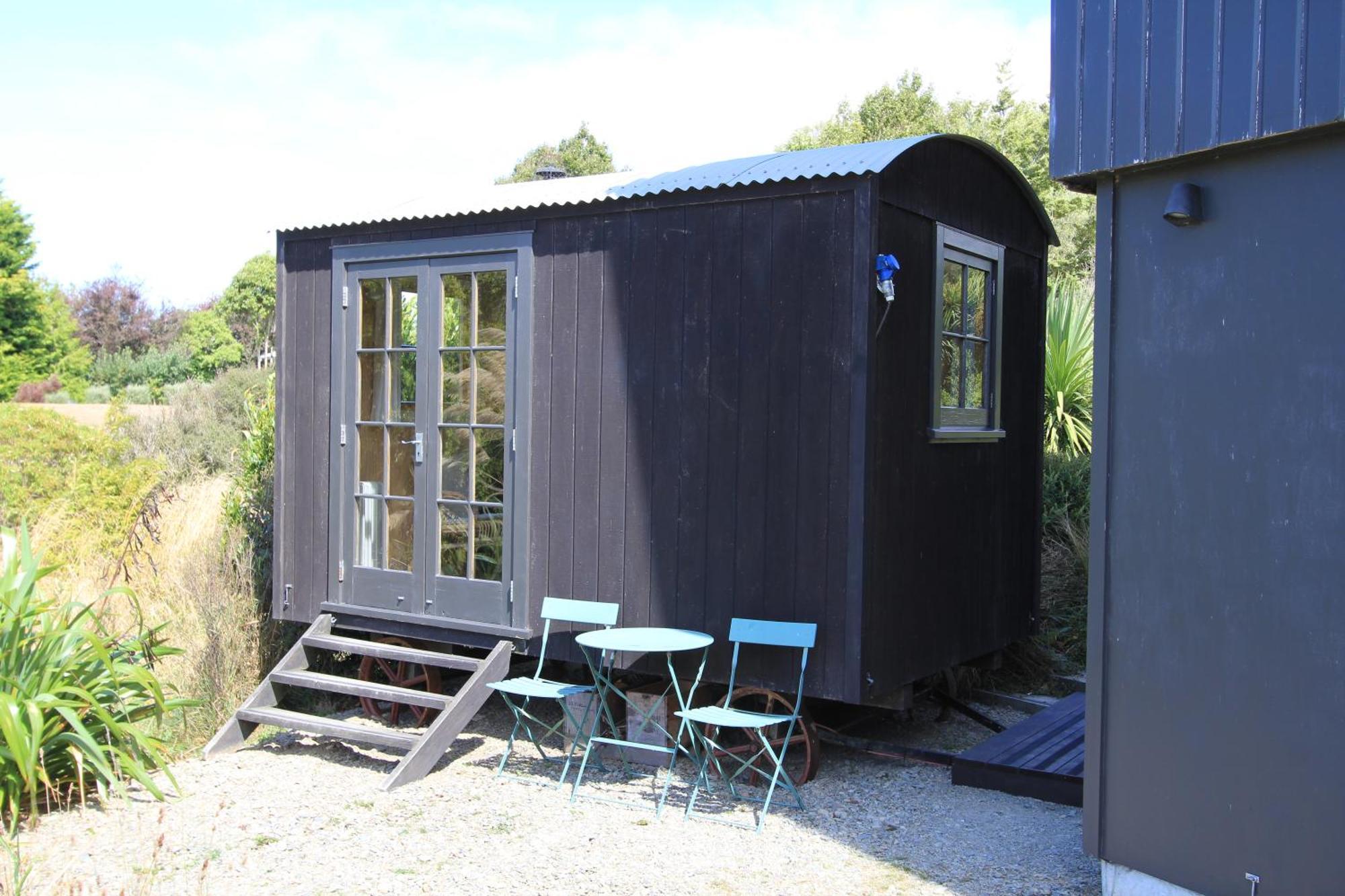 The Bird Hide - Rustic Luxury By The Water Hotel Dunedin Luaran gambar